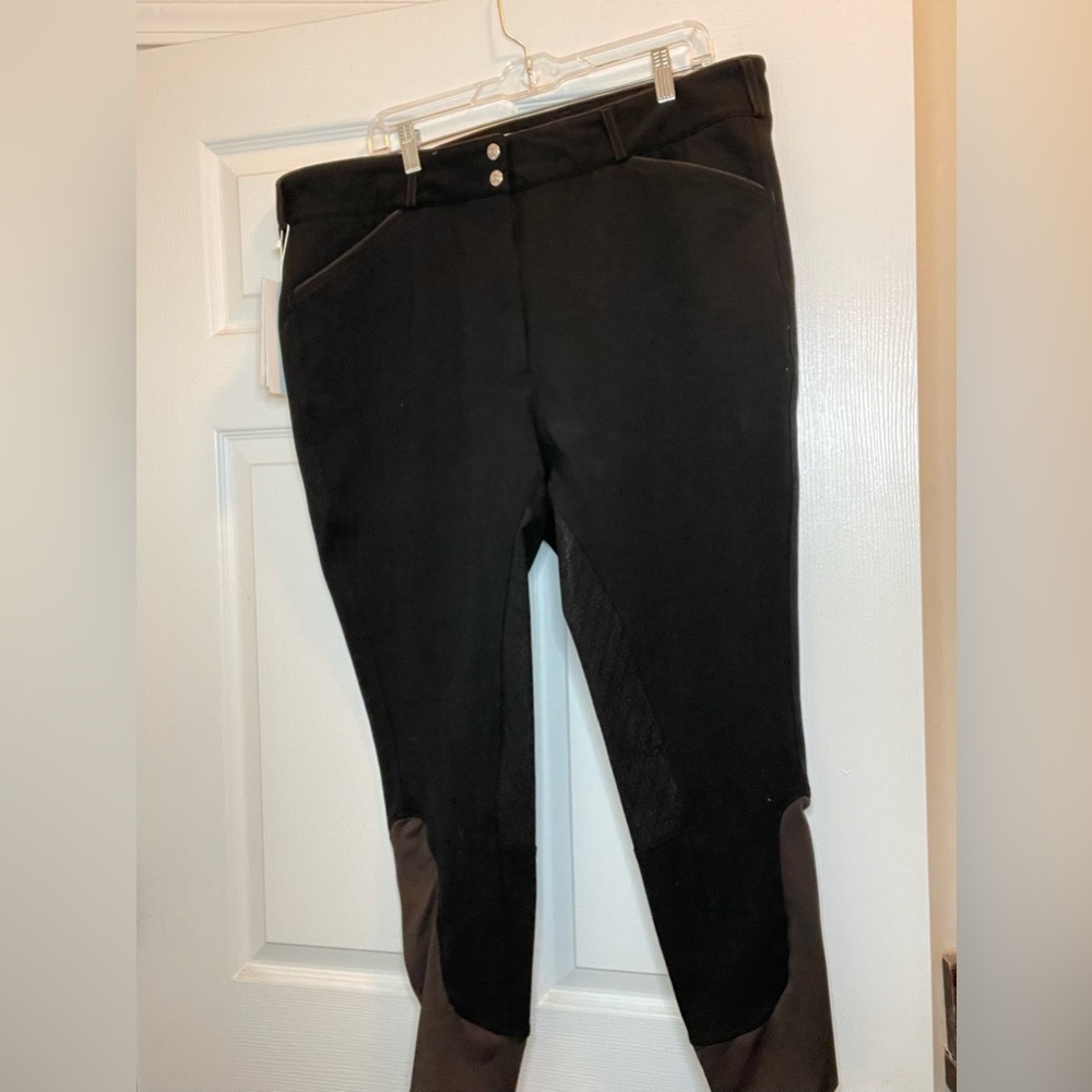 Dover Saddlery Wellesley FS Breech